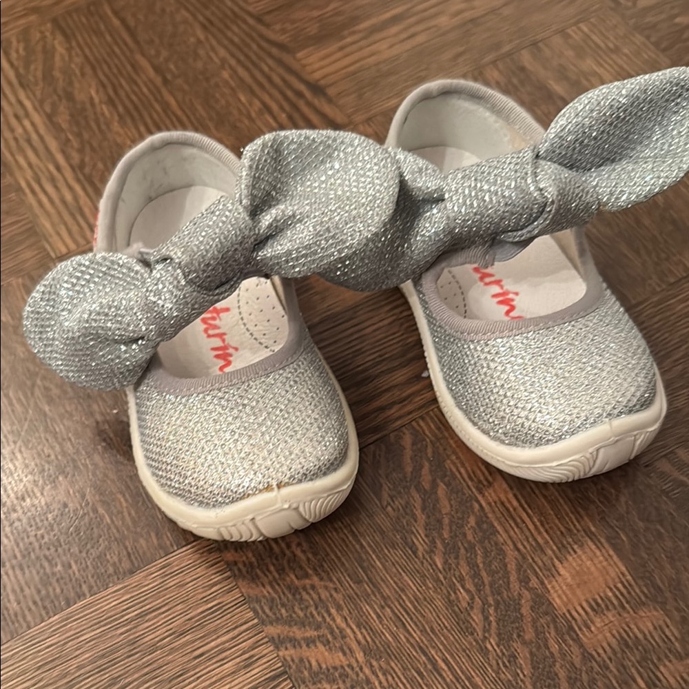 Naturino size 19 Silver Glitter baby Shoes